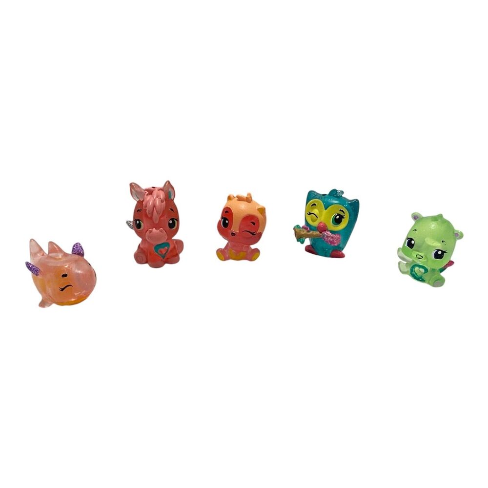 Hatchimals Lot of 5 Mini Figures Colleggtibles Miniature Toy 1 Inch X 1 Inch
